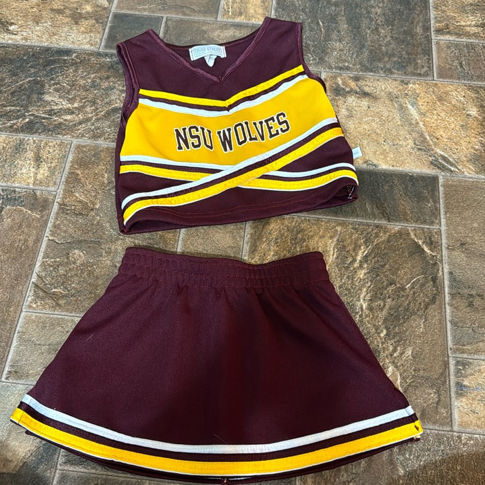 NSU (Aberdeen, SD) wolves cheerleader outfit 3T